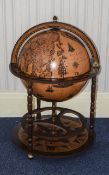 Italian Globe Cocktail/Drinks Cabinet, Hinged Top With Fitted Interior,