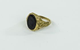 A 9ct Gold Set Intaglio Ring with Embossed Decorative Shoulders. Fully Hallmarked.