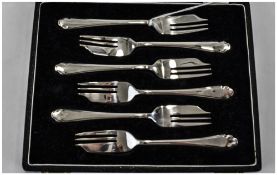 Cased Set of Six Silver Dessert Forks. hallmark Sheffield. Gross Weight 120 grams.
