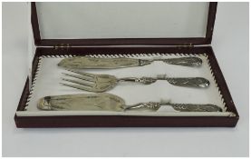 Highlands - Boxed Vintage and Ornate Silver Handle 3 Piece Serving Set. Marked 800. Nice Condition.