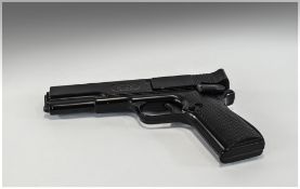 Cased G10 Air Pistol 18 Shot BB Repeater.