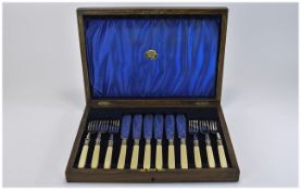The Goldsmiths Co. Boxed Set of 12 Bone Handle Fish Forks and Knifes. In Nice Condition.