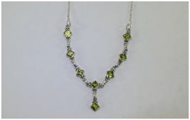 Ladies Silver Peridot Set Necklace.