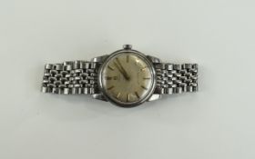 Gents Omega Seamaster Wristwatch Automatic Movement Silvered dial, gilt numerals,