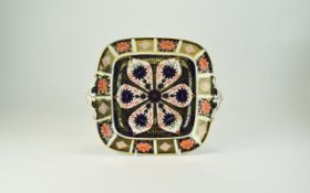Royal Crown Derby Two Handled Imari Patterned Cabinet Dish, Date 1917. 9.25 Inches Diameter.