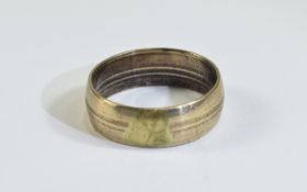 9ct Gold Wedding Band. Fully Hallmarked. 2.3 grams.