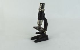 A Vintage Juniors / Starter Microscope, Complete With Lidded Box In Good Condition. Height 7