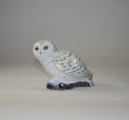 Royal Crown Derby Collectors Guild Paperweight ' Snowy Owl ' Date 2005. Gold Stopper. 4 Inches High.