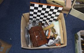 Box of Miscellaneous Oddments and Collectables.