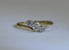 18ct Gold and Platinum Set 3 Stone Diamond Ring. Fully Hallmarked for 18ct and Platinum.