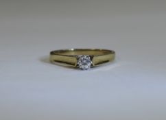 Ladies 9ct Gold Set Single Stone Diamond Ring, The Diamond of Good Colour and Clarity.