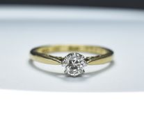 18ct Gold Set Single Stone Diamond Ring. Marked 18ct.