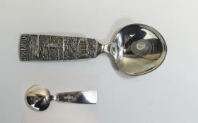 Swedish Caddy Spoon with modernist design by Hallberg decorated with scenes from Stockholm with