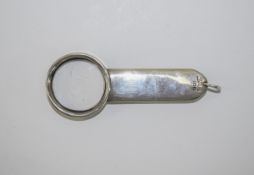 An Edwardian Silver Handled and Framed Pocket Magnifying Glass. Hallmarked Birmingham 1906.