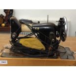 Vintage Singer Sewing Machine Model 99K*