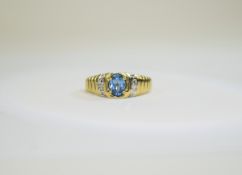 10ct Yellow Gold Set Single Stone Topaz