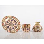 Matched Royal Crown Derby part tea set, mostly 1930s, Old Imari pattern, comprising four cups,