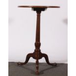 Mahogany occasional table, circular fixed top, turned and ringed column, tripod legs, diameter 40cm,