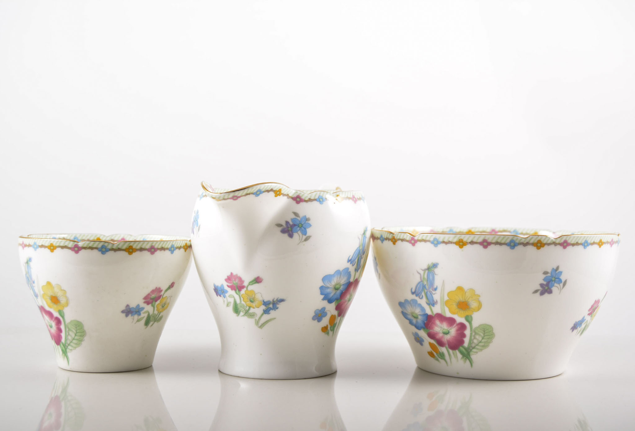 Shelley bone china part tea set, floral pattern, No.