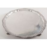 Circular silver salver, Sheffield 1973, pie-crust and gadrooned outline,
