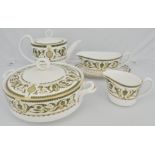 Royal Worcester dinner service, Windsor pattern.