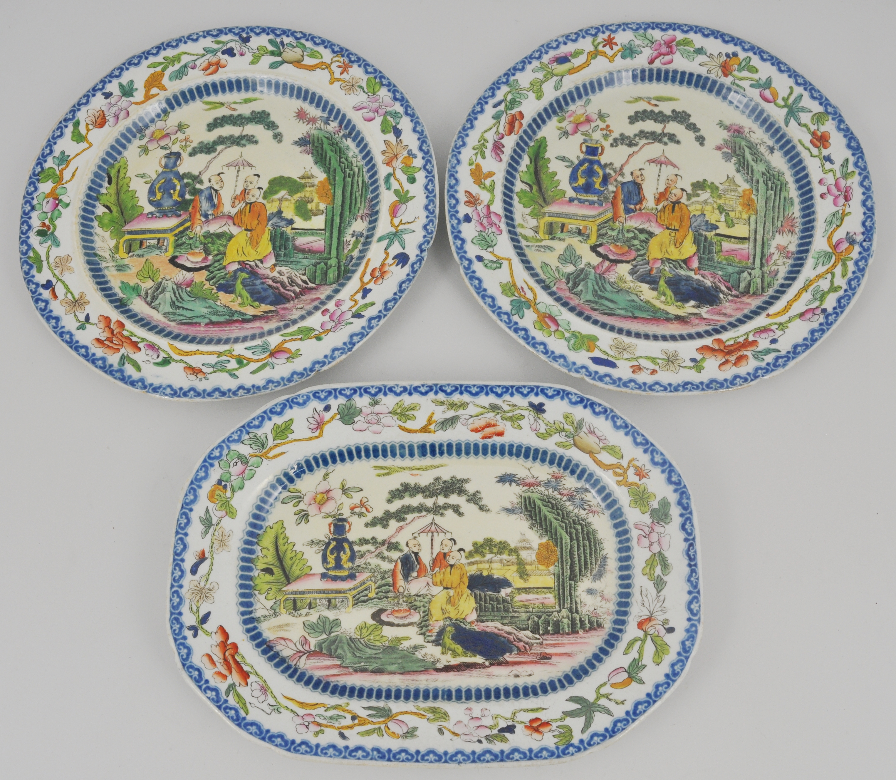 Three Masons chinoiserie plates.