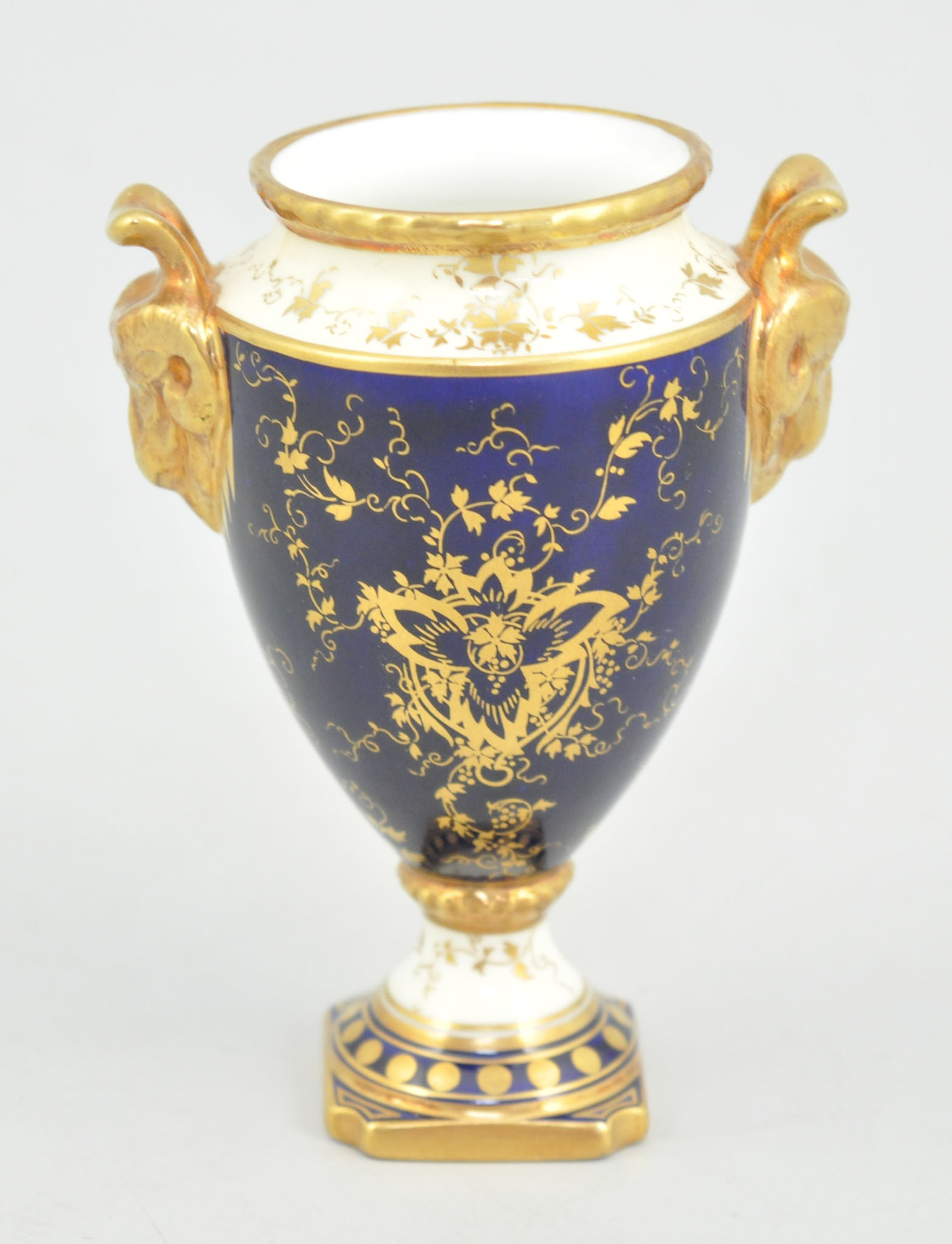 Coalport amphora shape covered vase with mask head handles, - Image 2 of 4
