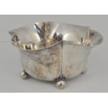 Silver bowl, quadrofoil beaded rim on four ball feet, HW & Co., London, height 7.5cm.