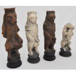 Resin chess set, in the shape of animals, cats, rabbits, etc.