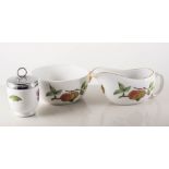 Small quantity of Royal Worcester Evesham dinner ware (one box)