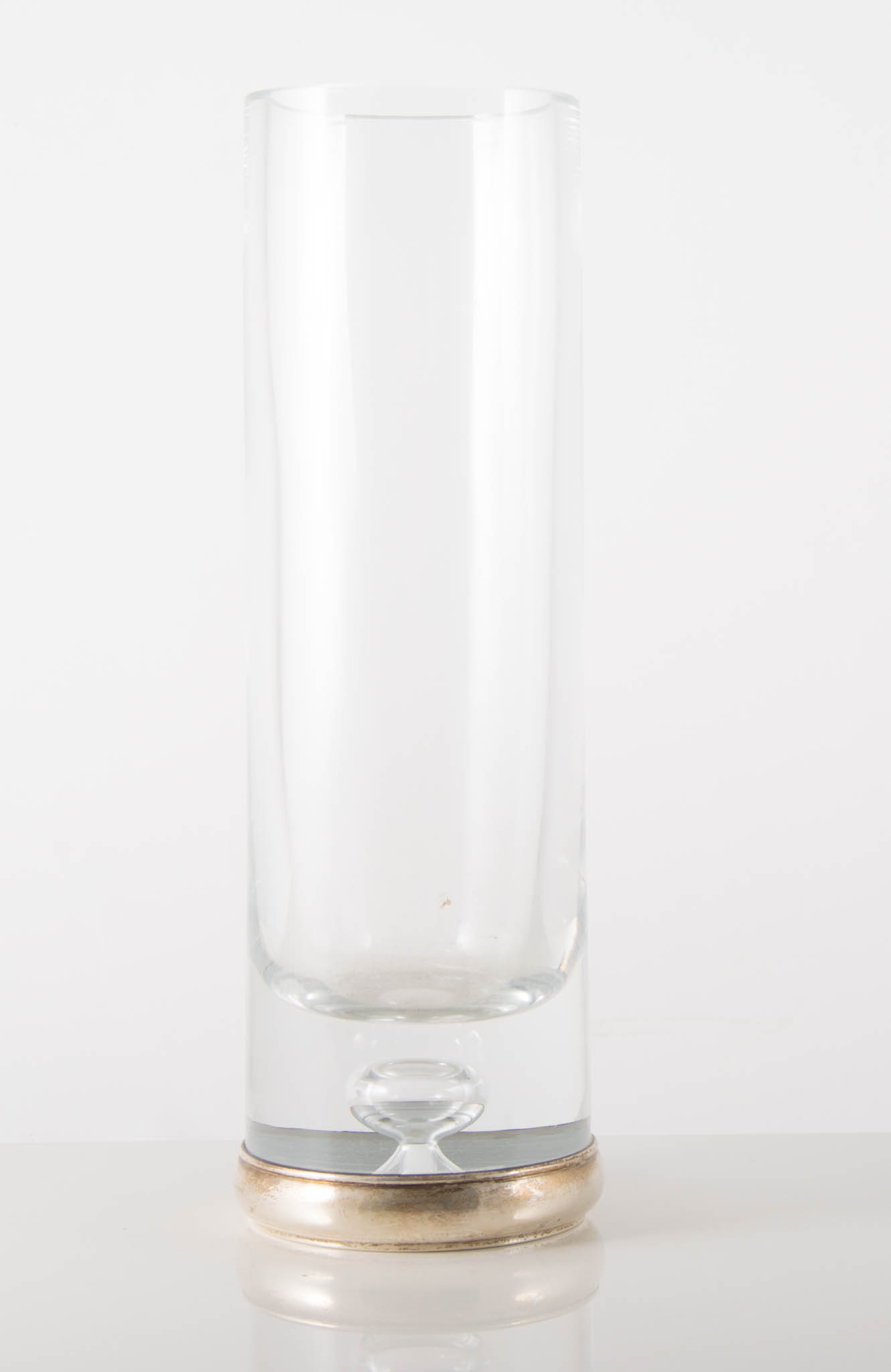 Silver mounted cylindrical glass vase, base line mounted with collar, dated 2004, 25.2cms high.