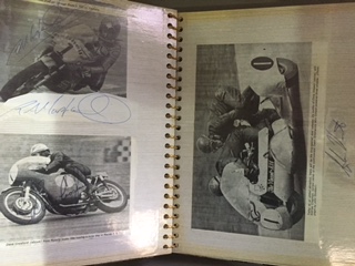 Motorcycle autograph collection, contained in four albums. - Bild 4 aus 4