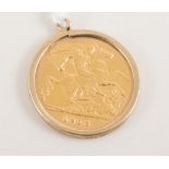 Half Sovereign George V 1913, set in a 9 carat yellow gold plain pendant mount,