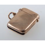 A 9 carat yellow gold vesta case, plain polished finish 36mm x 25mm, jump ring soldered to side,