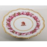 A Flight Barr and Barr Worcester plate, early 19th century, hand painted with band of cabbage roses,