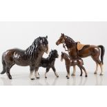 Beswick, four horses (most with damages) and two other pottery horse figures, (6).