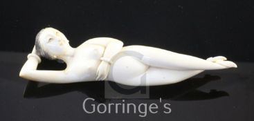 A Chinese ivory medicine figure of a nude woman, 19th century, 15cm