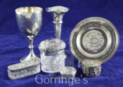 An Edwardian silver shooting related presentation goblet by Walker & Hall, with engraved