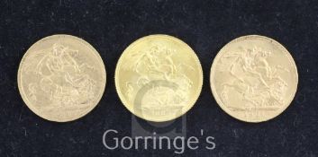 Three Victoria gold sovereigns, 1887, EF, 1893, Good EF, and 1901, mint mark Perth