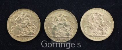 Two Edward VII gold sovereigns, 1902 and 1909, and a George V gold sovereign, 1914, Good VF to EF (