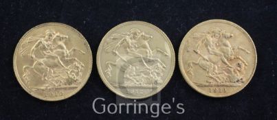 Three George V gold sovereigns, 1910, 1911 and 1912, Good VF to near EF