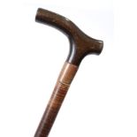 GREAT WAR - A BRITISH OFFICER'S COMPRESSED DISC AND LAMINATED WALKING CANE with composite handle and