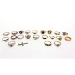 A COLLECTION OF TEN 9 CARAT GOLD RINGS including a wedding ring and stone set rings, 21g gross;