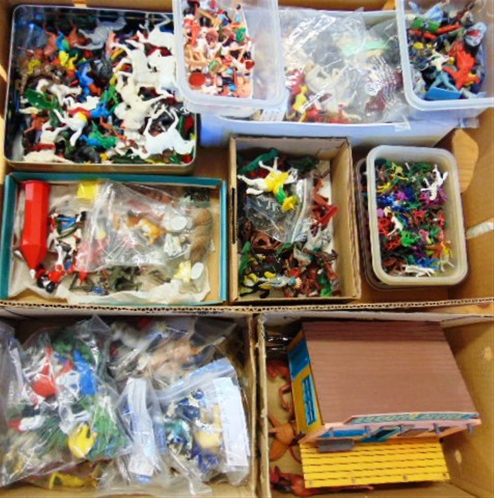 ASSORTED PLASTIC FIGURES & ANIMALS variable condition.