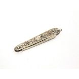 A SILVER FOLDING FRUIT KNIFE by George Unite, Birmingham 1889, the body embossed and chased in the