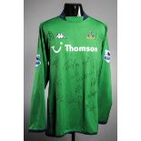 Paul Robinson: a team-signed green Tottenham Hotspur goalkeeping jersey circa 2004,