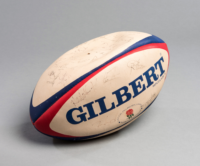 England 1995 World Cup squad signed rugby ball, Gilbert rugby ball signed in biro by Leonard, Ubogu,