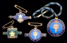 Four 1930s racing badges,