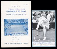 1946 French Open Lawn Tennis Championship programme signed by Margaret Osborne DuPont,