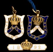 A group of three 1892 Sandown Park badges, consisting of a gentleman's badge, numbered 627,
